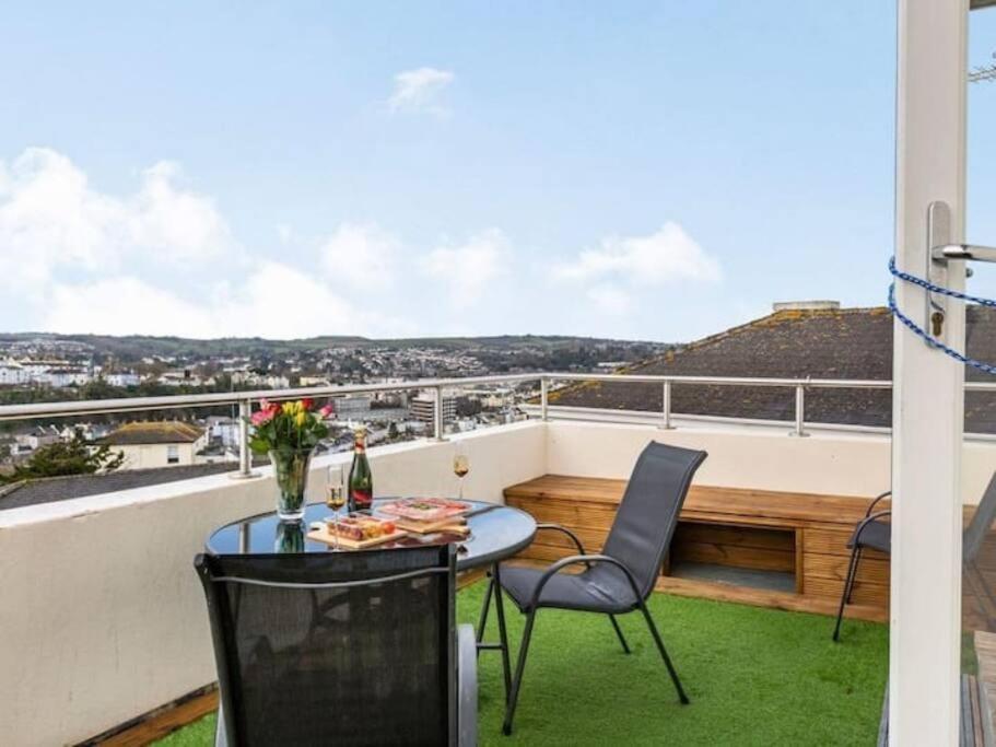 Number 7 Torquay Stunning Sea Views Apartment Ngoại thất bức ảnh